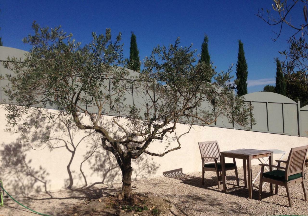 Maison D'Hotes Ventoureso Malemort-du-Comtat ภายนอก รูปภาพ